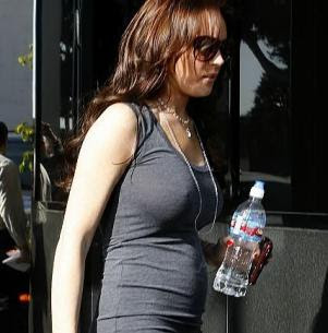 lindsay lohan pregnant