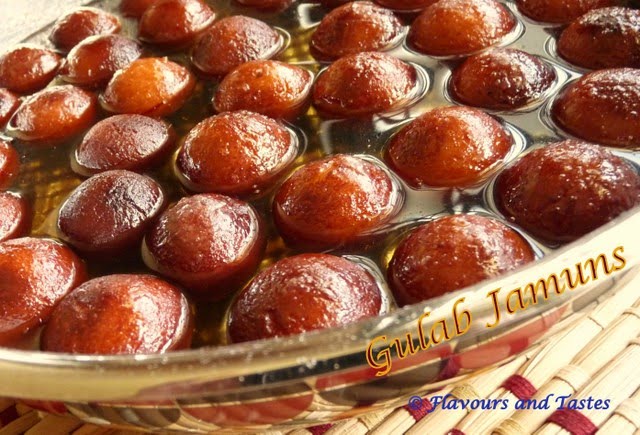 [gulab+jamun+5.JPG]