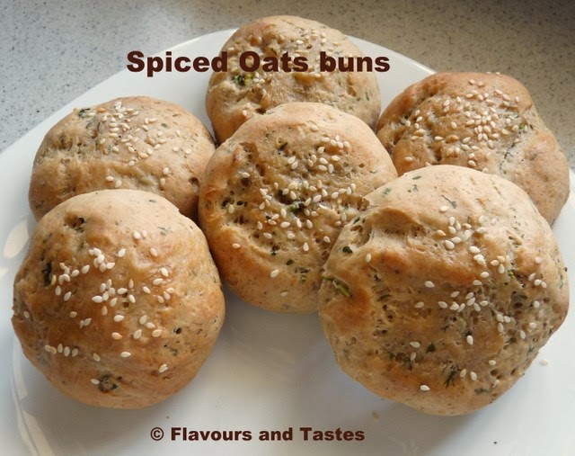 Flavours and Tastes Spicy oat buns
