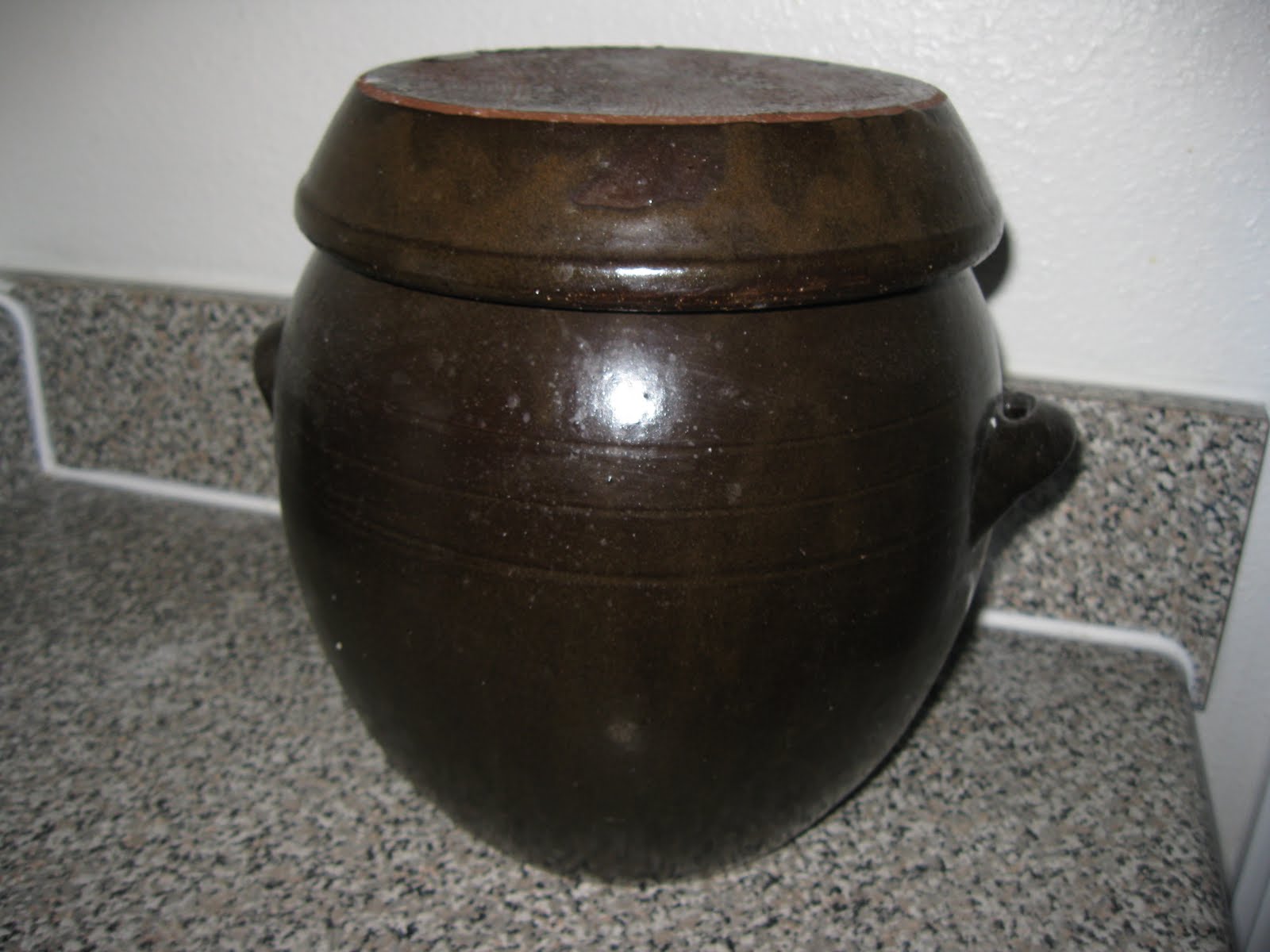 vagabond Kimchi Onggi Pots