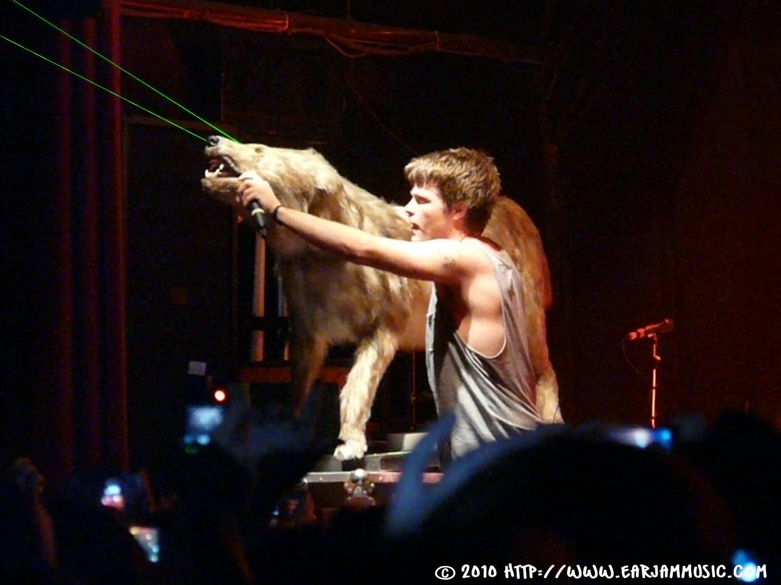 laser wolf
