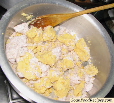 mix ground channa and scraped coconut