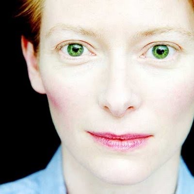 LA ENIGMÁTICA BELLEZA DE TILDA