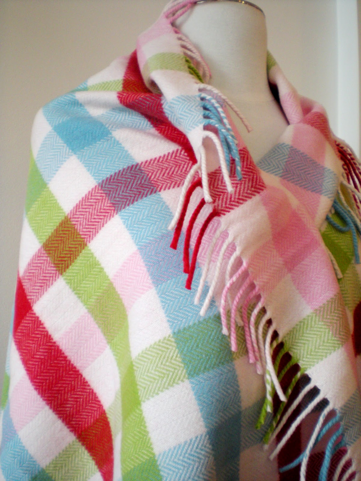 Oliver and Lilly's New Arrivals Avoca Cashmere and Wool Throws