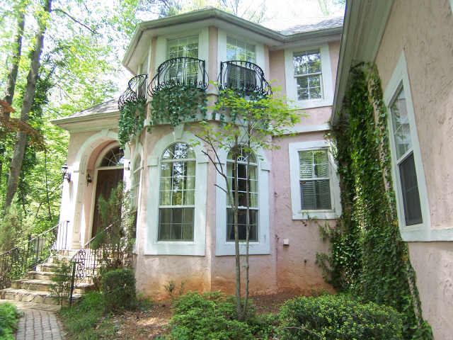 Dunwoody Georgia Realty