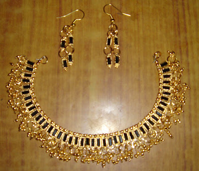 black stone neck set