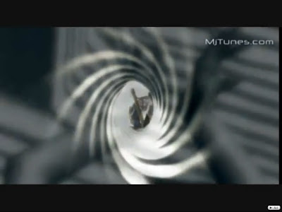 MJitunes lançou um “clipe” da música Whatever Happens 8