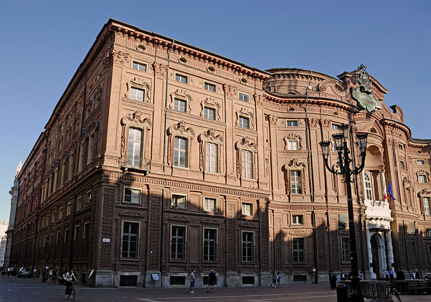 [PCarignano_Side.jpg]