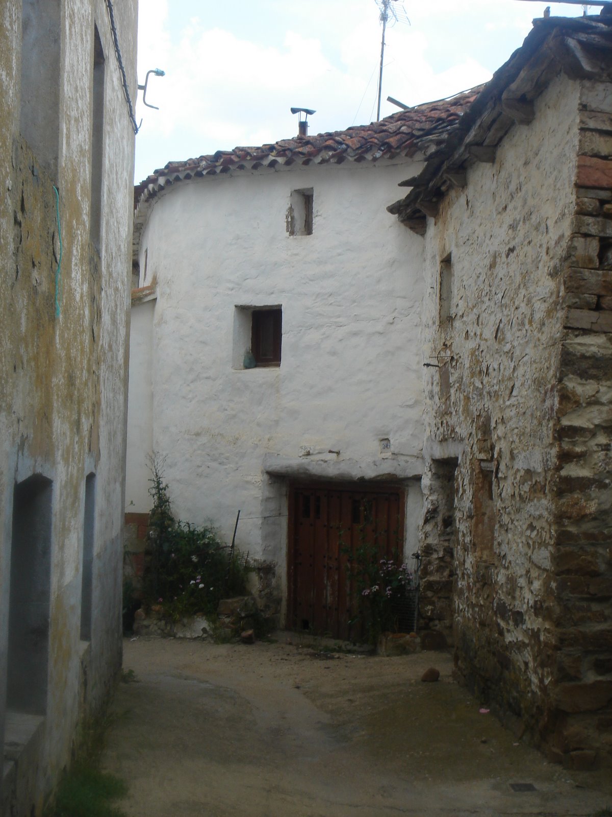 [San+Pedro+Manrique+15.JPG]