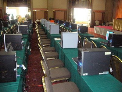 เช่าคอมพิวเตอร์ คุณภาพดี เช่าnotebook ให้เช่าcomputer ให้เช่าprojector