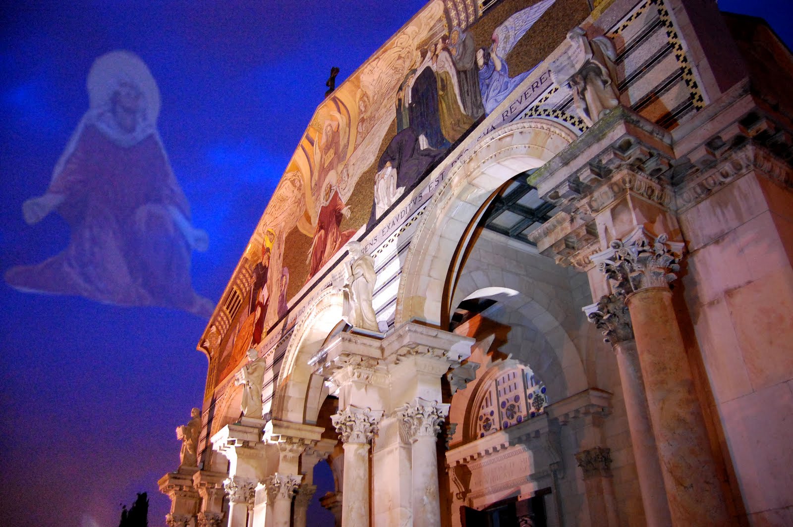 PEREGRINOS EN TIERRA SANTA DIA 6 MONTE DE LOS OLIVOS (IGLESIA DE LAS