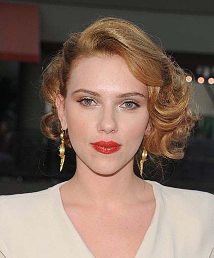 SCARLETT JOHANSSON&rsquo;S SISTER ENGAGED