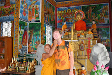 Friendly Monk @ Phnom Sampeau