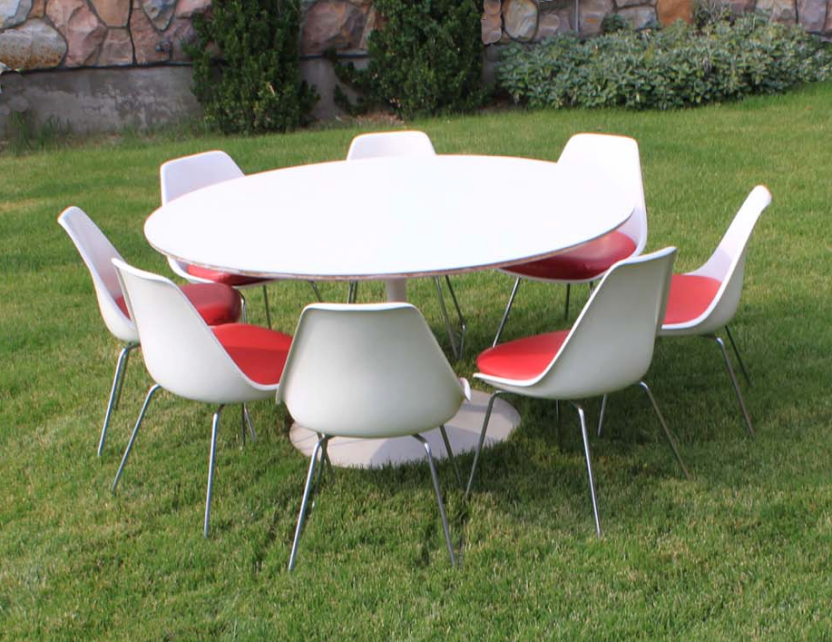 Stephmodo For Sale Mid Century Modern Molded Burke Chairs Table