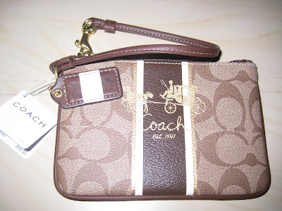 coach wristlets ad-hoc