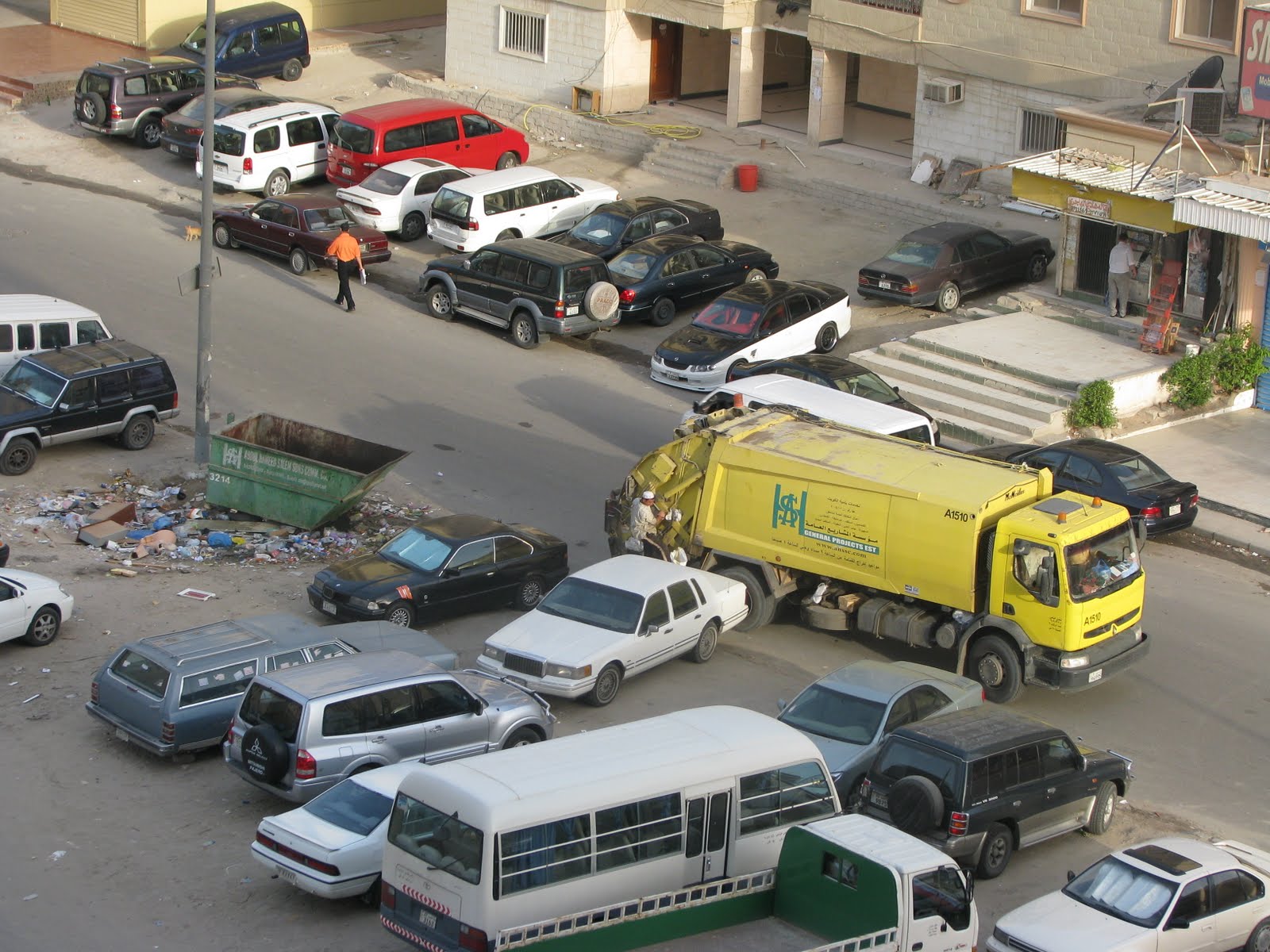 Garbage Crisis Life in Kuwait