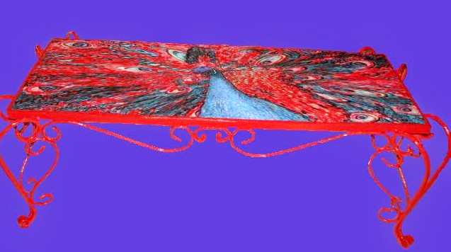 MeSa de HieRRo Con ViNiLo