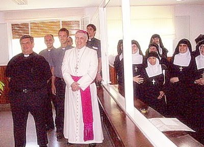 [Año+Visitandino+en+Monasterio+Salesas.JPG]