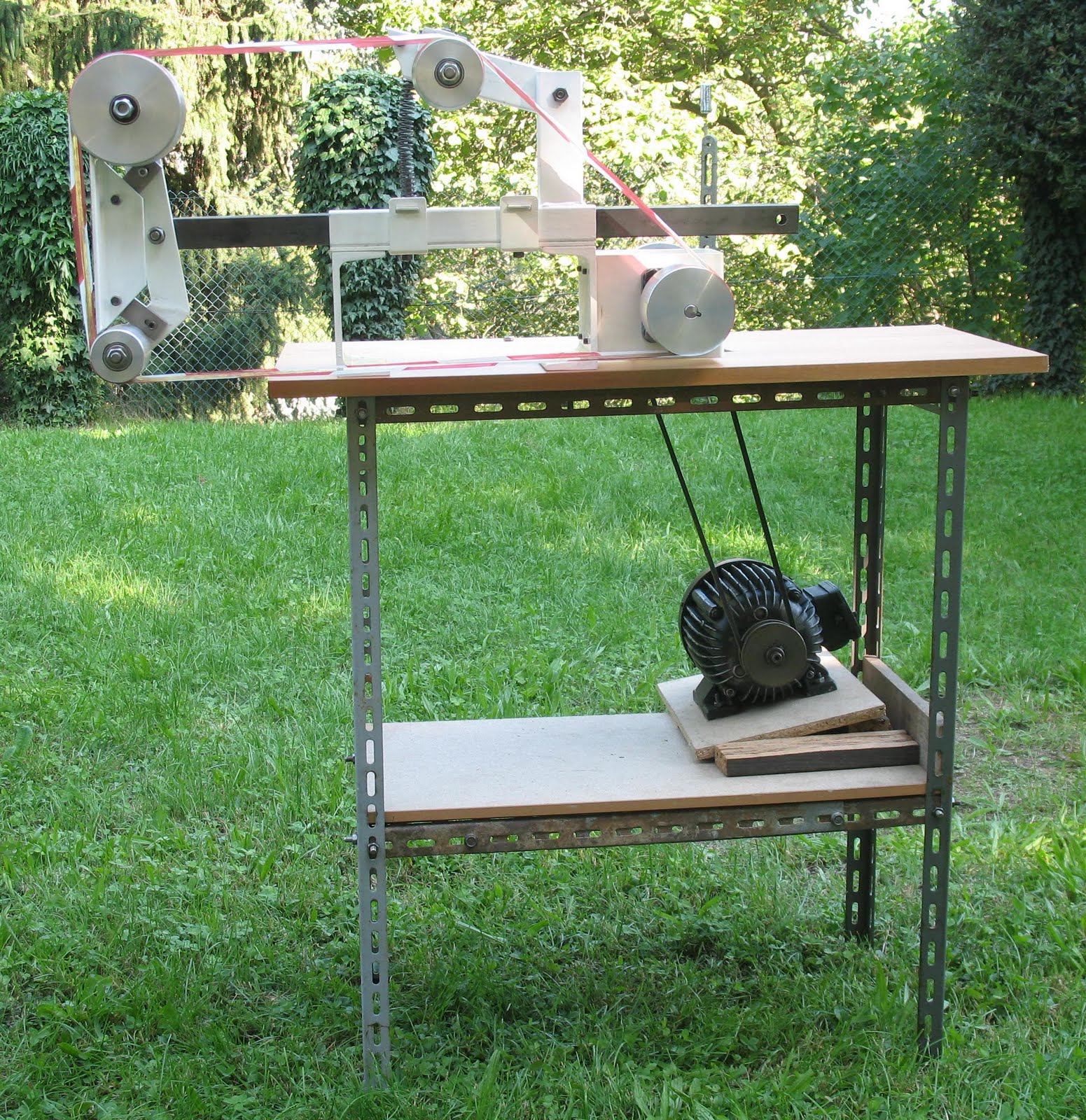 black mood: levigatrice a nastro - parte XXIII