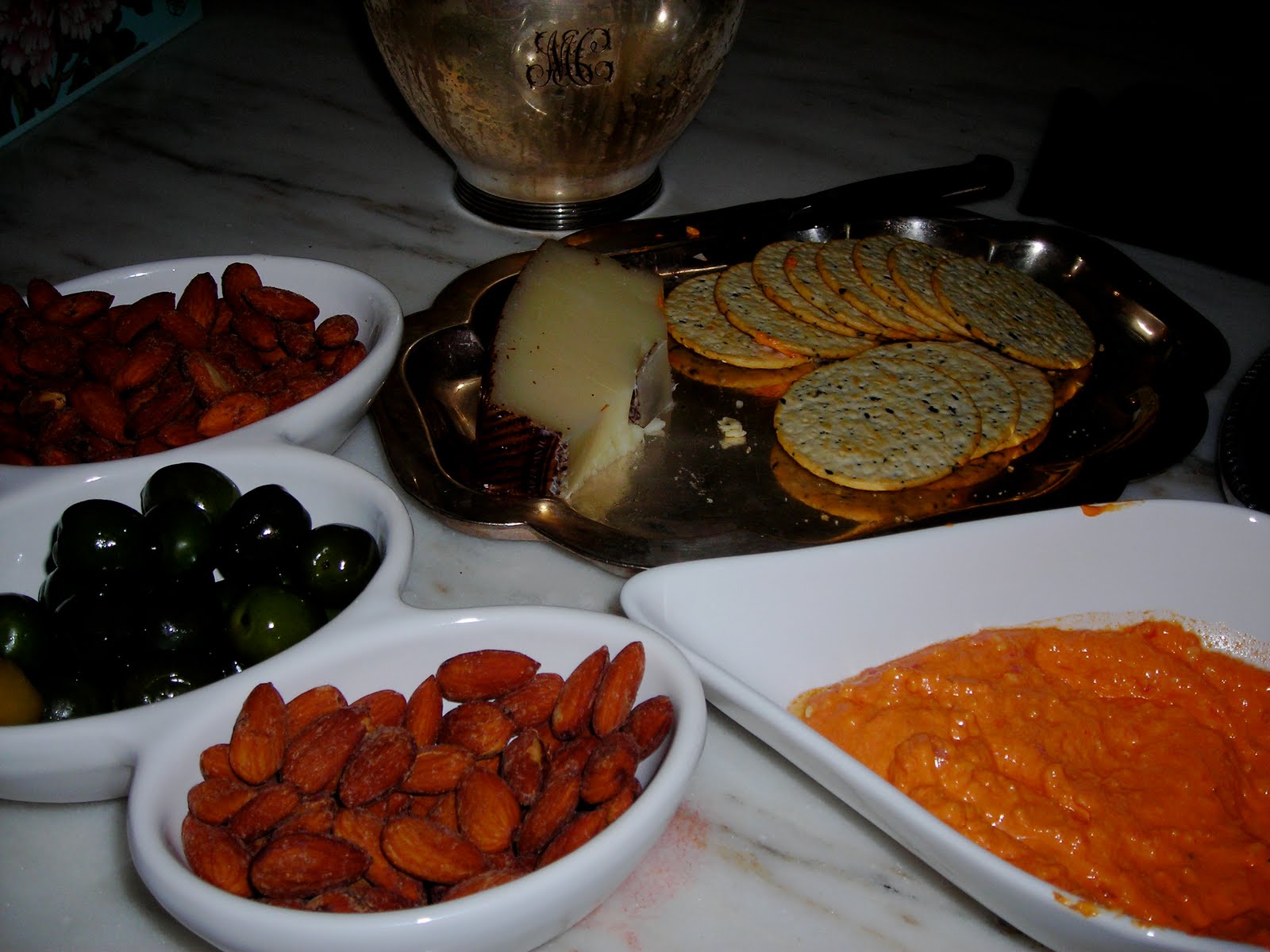 Appetizers for Paella night And a refreshingly cool cocktail market