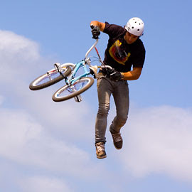 0193-bmx-freestyle-dirt-28th-jan-08-SJMsm%5B1%5D.jpg