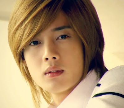 ๑♥♫لعبة صور الفنانين܏๑♥♫ - صفحة 2 Kim+Hyun+Joong+%282%29