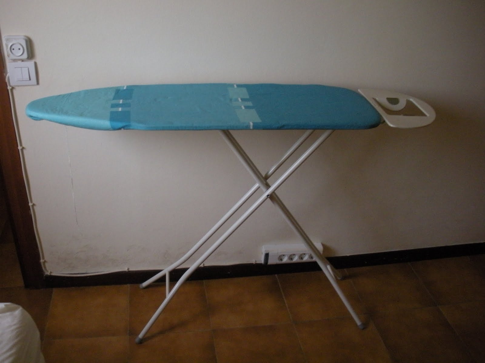 VENTA DE MATERIAL: TABLA DE PLANCHAR