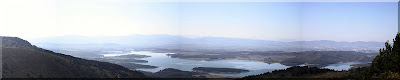 Panorámica del embalse de Uribarri