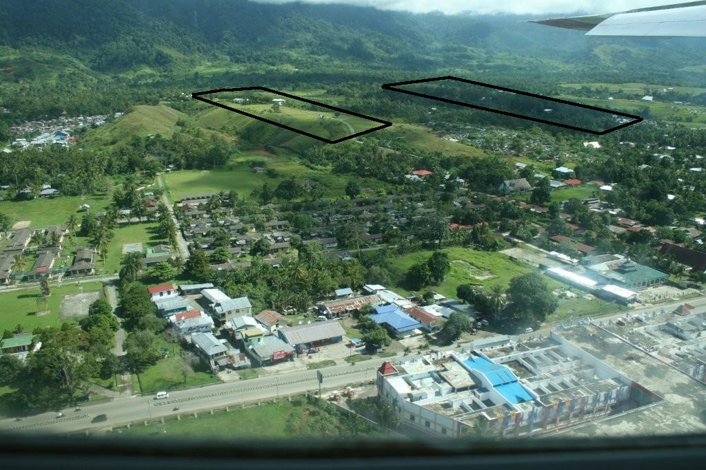[aerial+photo+of+Sentani.jpg]