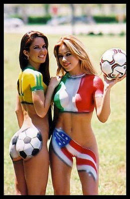 Fan with Body Painting From Italy and Brazil