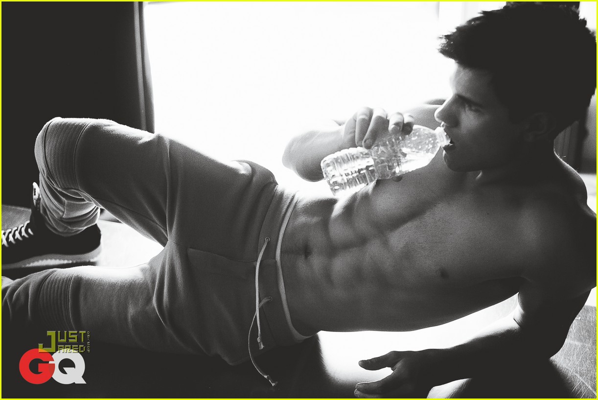 http://1.bp.blogspot.com/__Ae7RSqFrvw/TBy0Upk04EI/AAAAAAAAZXI/8Lgt03DSPFc/s1600/taylor-lautner-gq-magazine-july-2010-05.jpg