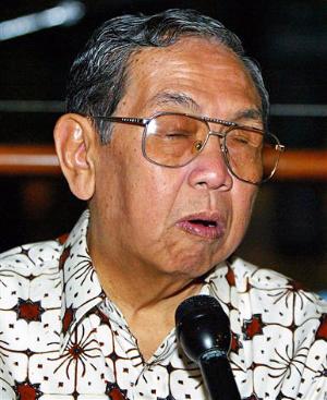[AP_Indonesia_Wahid_13DEC09.jpg]