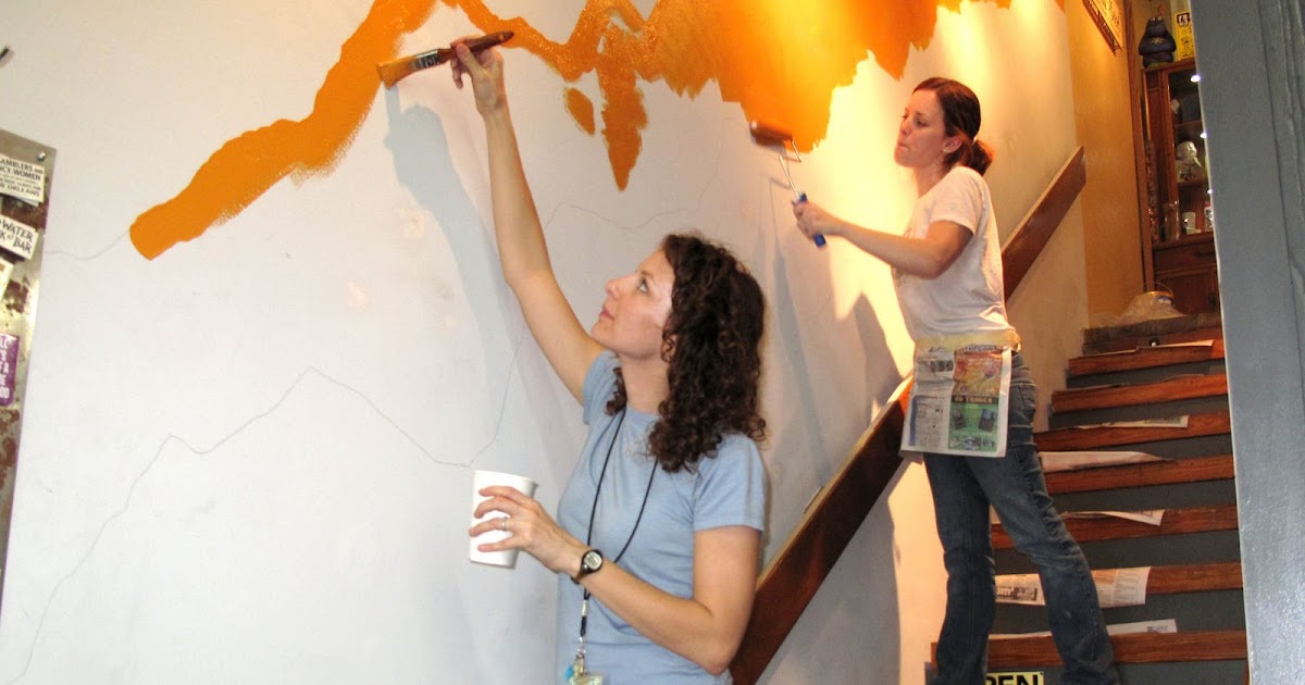 Bear and Bird Boutique+Gallery New 70s Style Mountain Range Mural in the stairway!