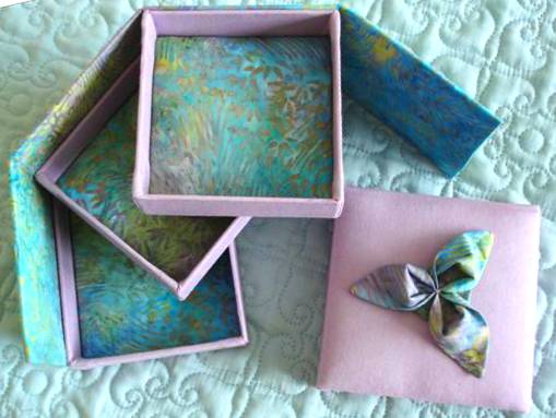 [Fabric+Boxes+012+(Small).jpg]