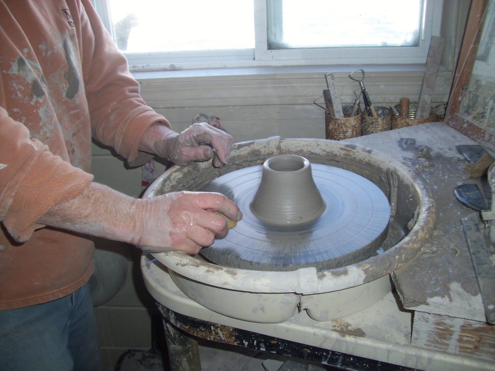 The Ape News Nutfield Pottery Derry, N.H.