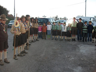 Grupo 142 dos Escoteiros de Camarões festeja o Natal