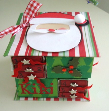 [advent+box+kiki+006.JPG]