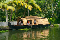 Houseboat crusie