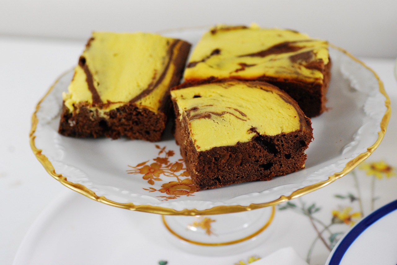 Know Whey Ricotta Cheesecake Brownies