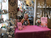 Booksigning at Melinda's