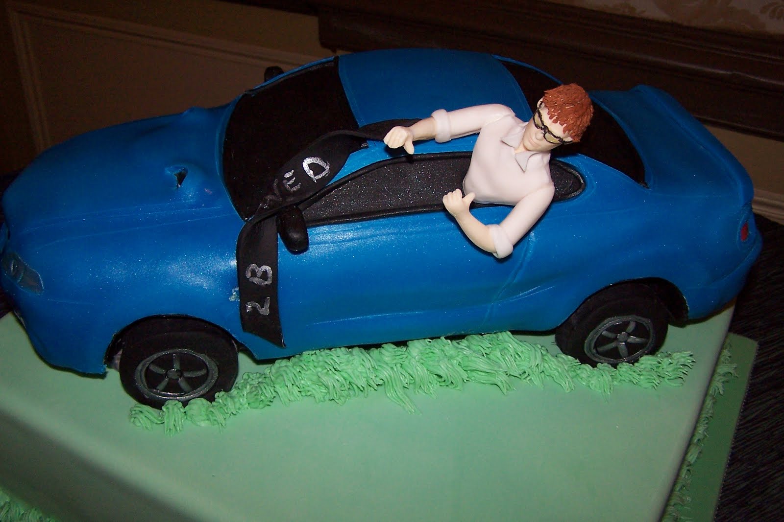 Mustang Grooms Cake