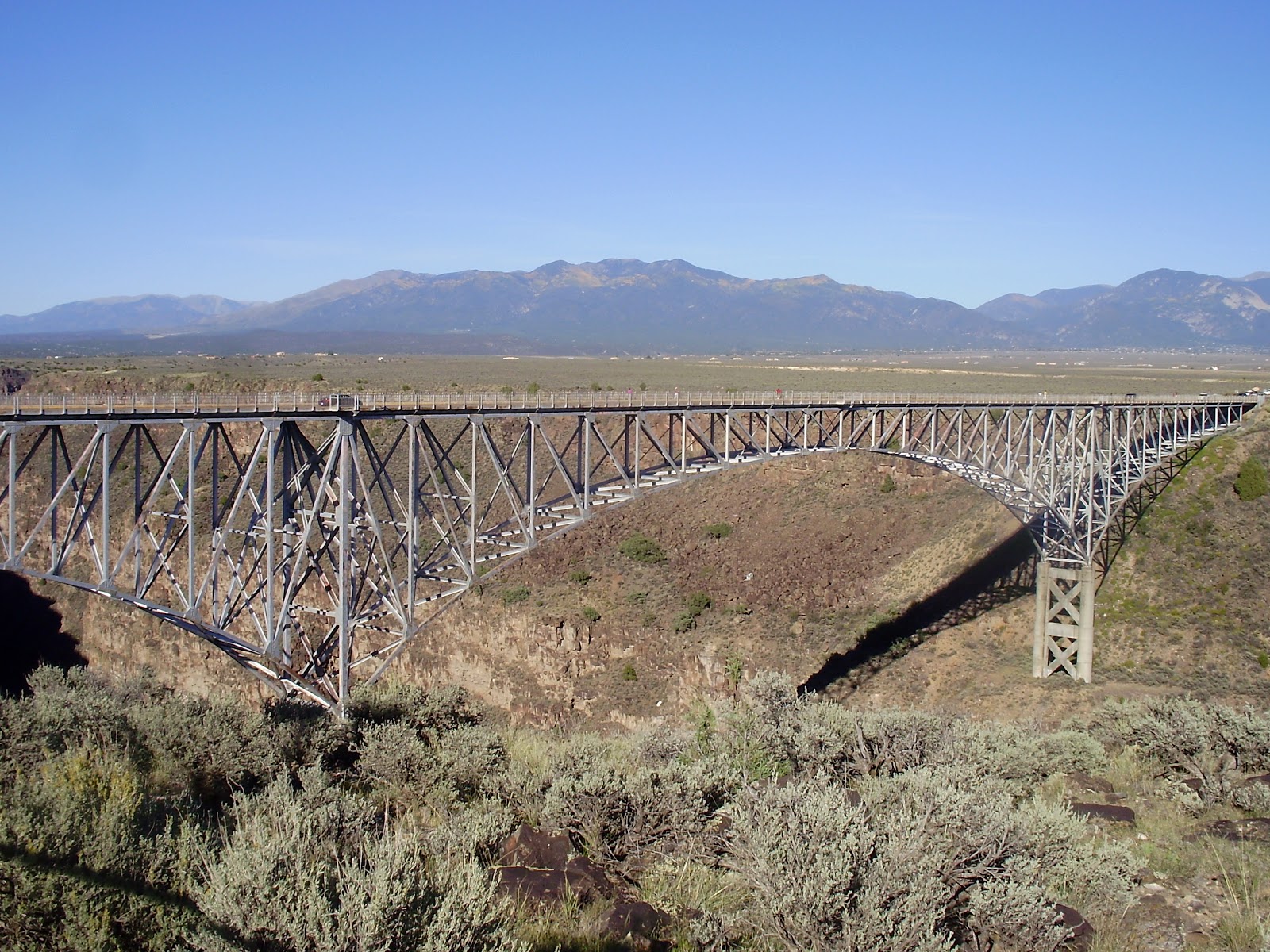 Life at 55 mph Rio Grande Bridge in Taos, New Mexico (click here