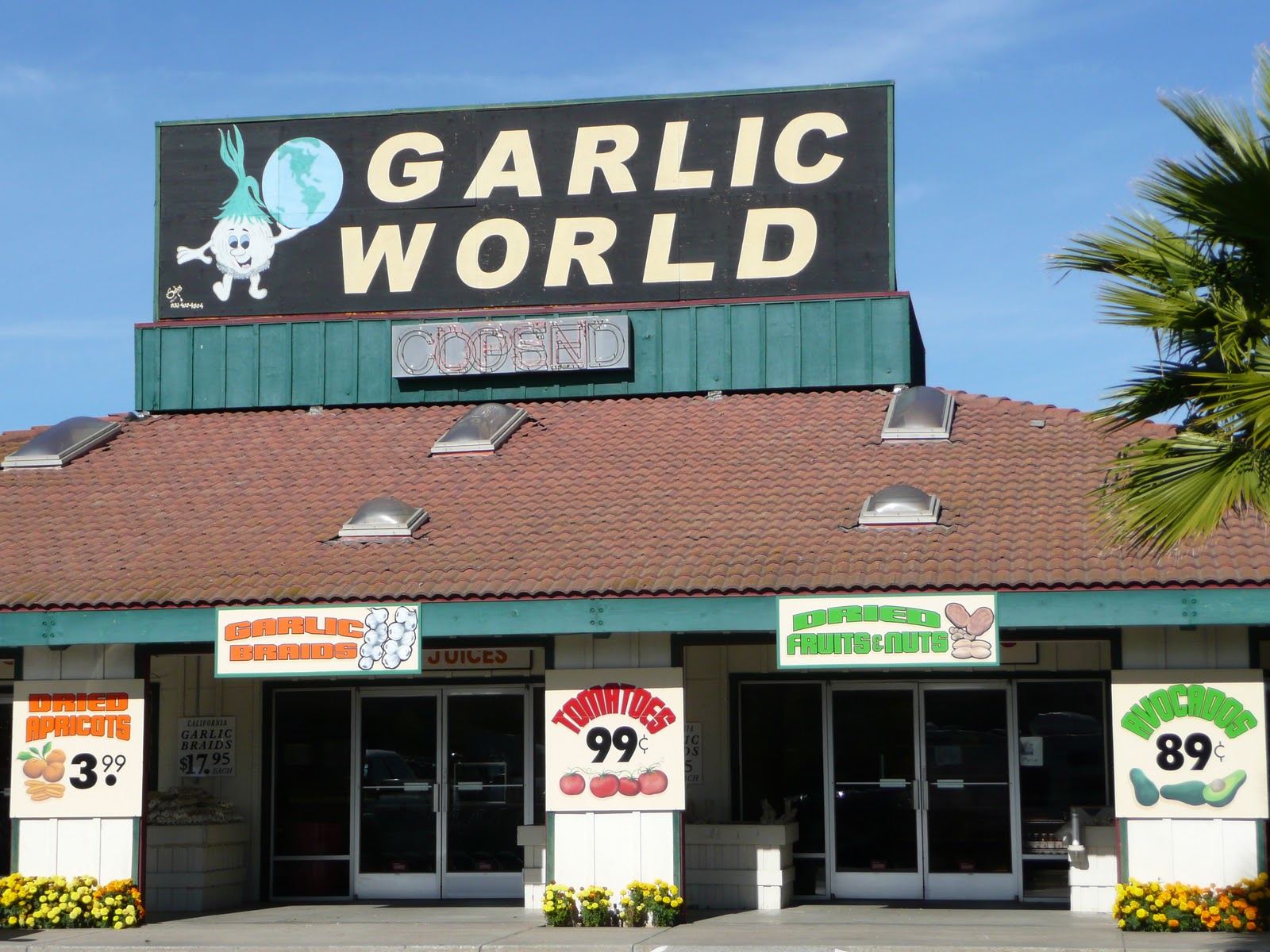Life at 55 mph Garlic World in Gilroy, California (click here for more
