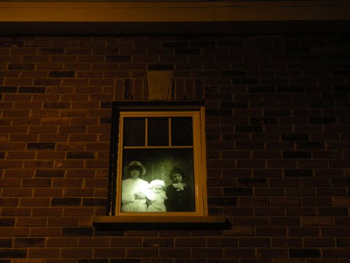 ruelle St-André / de Mentana (le soir / at night)