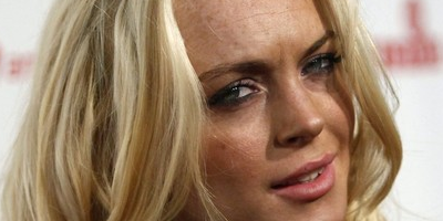 Lindsay Lohan asegura estar recuperándose de las drogas