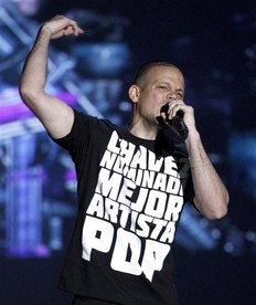Calle 13 Yo no le toco a ningún Presidente