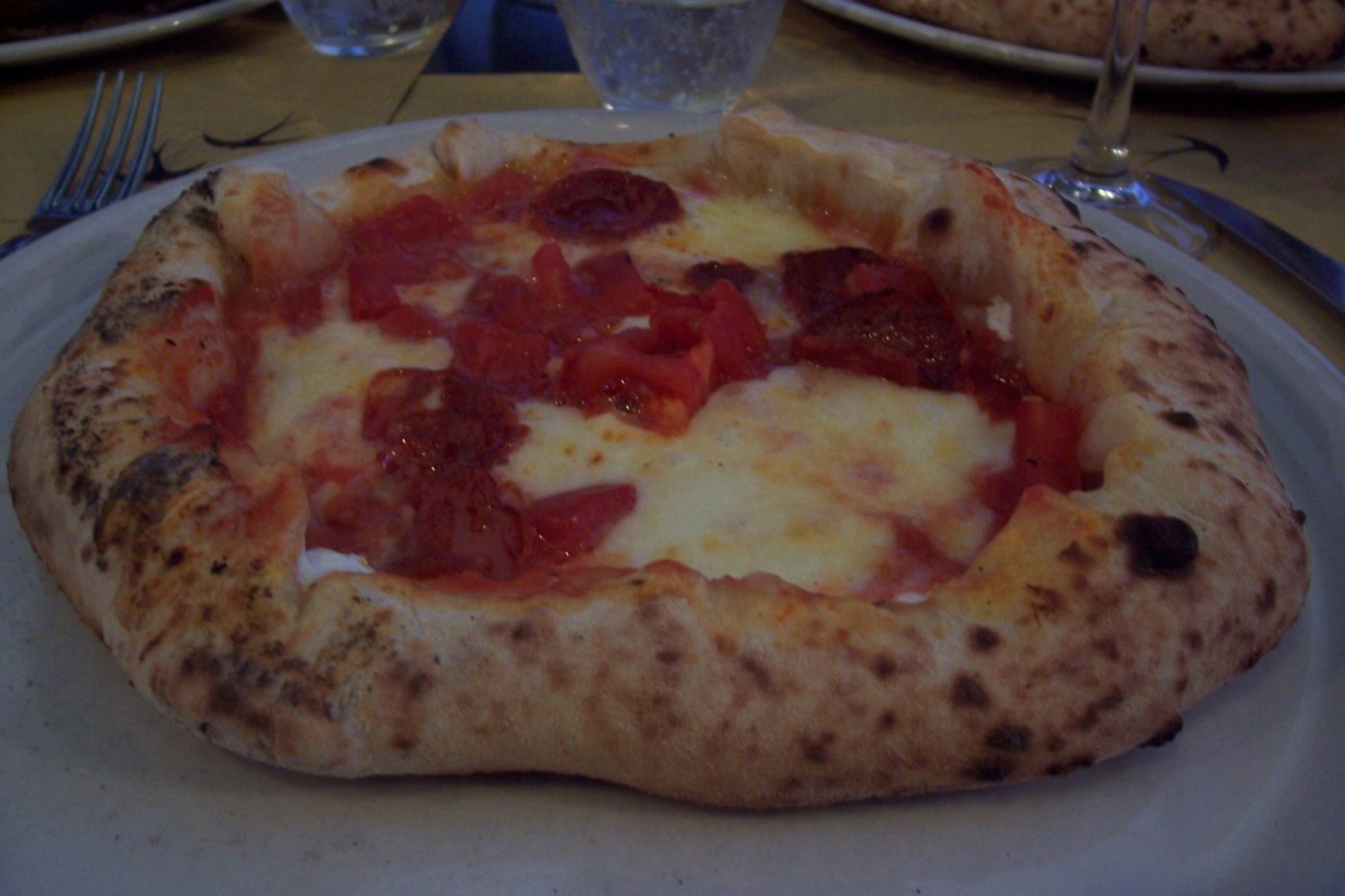 [PiemontePizza2.JPG]