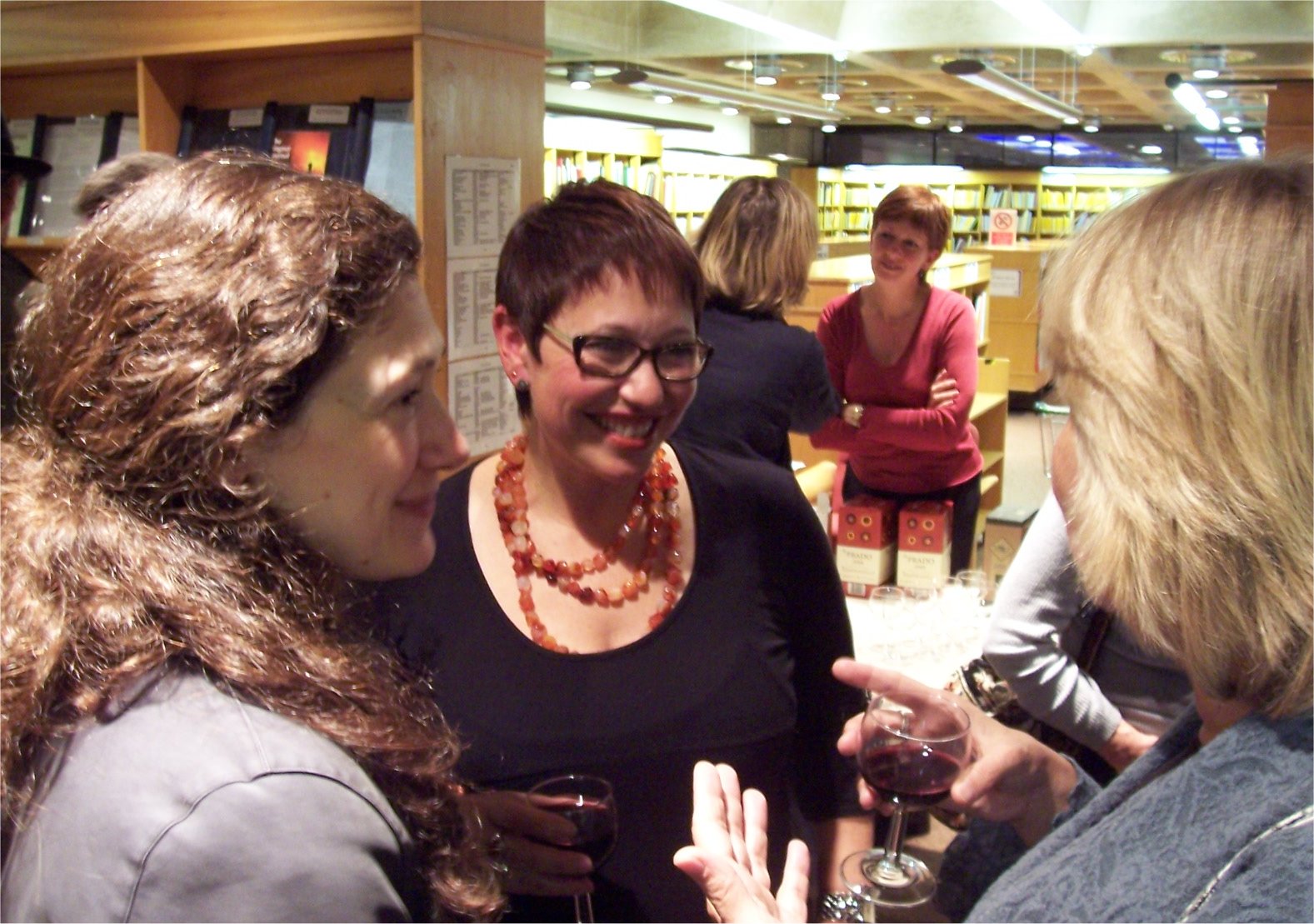 [20071017LeahLaunch5.jpg]