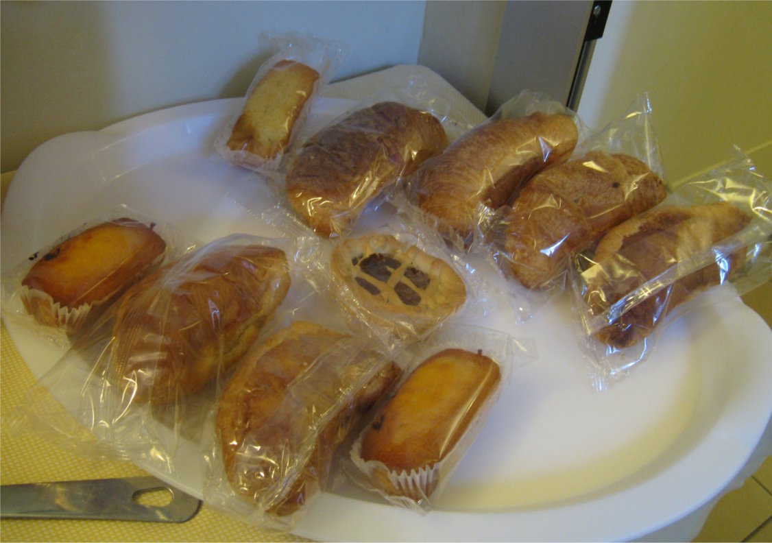 [RomeBreakfast.jpg]