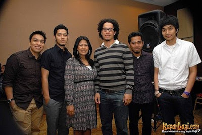Lirik terlalu maliq, lirik terlalu Maliq D’Essential, lirik lagu terlalu maliq, maliq & dessentials terlalu lirik, NSP Maliq D’Essential